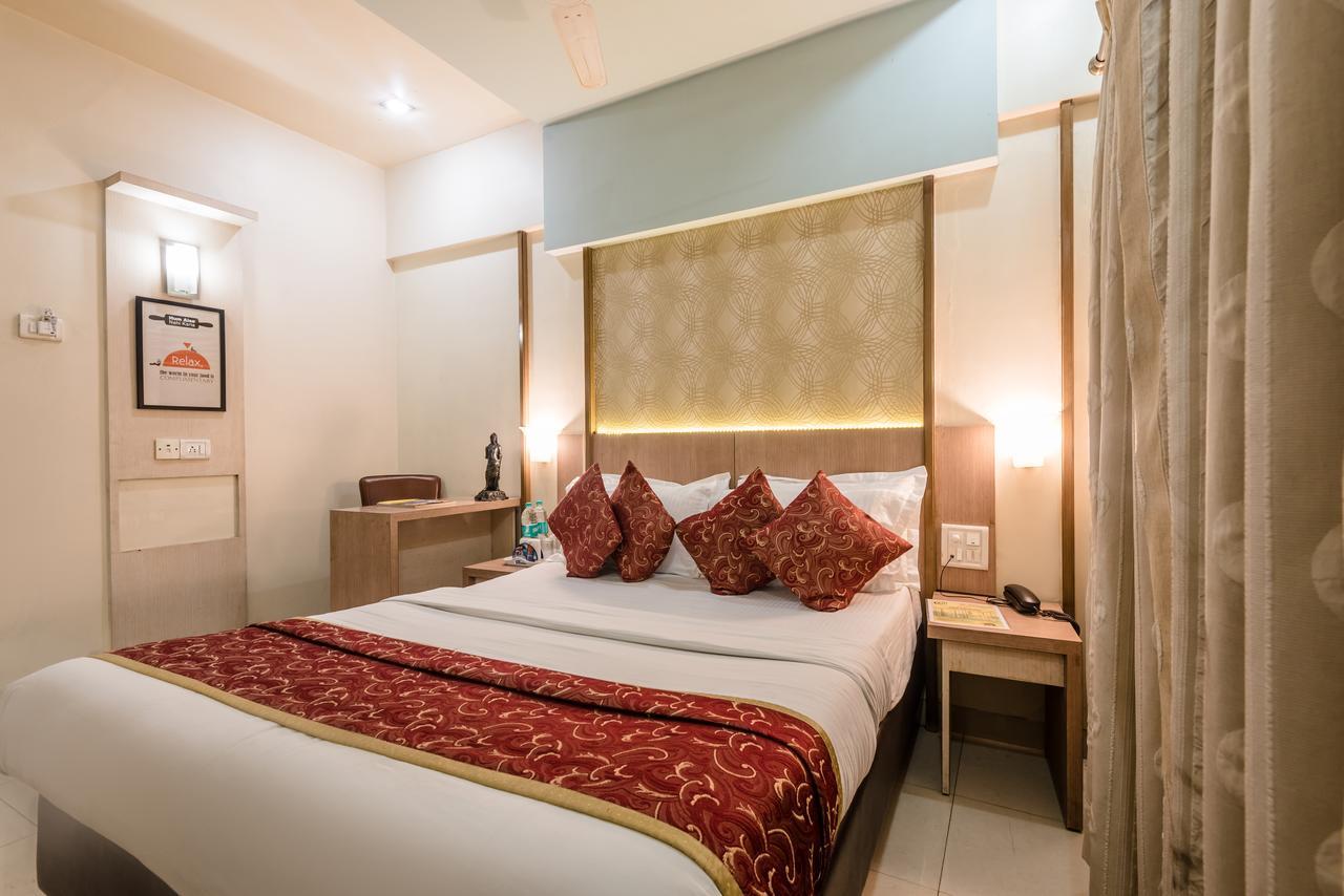 Hotel Panchratna Panvel Exterior photo