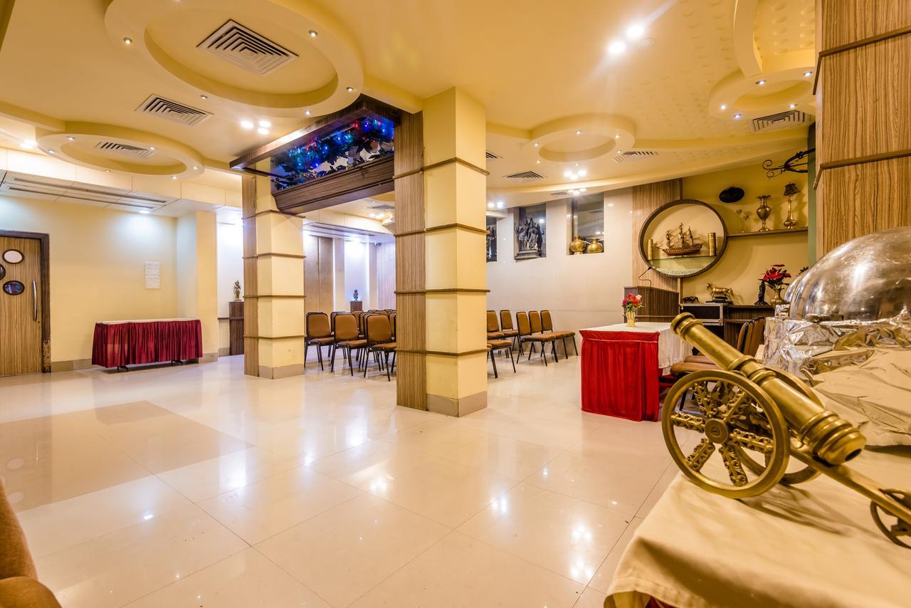 Hotel Panchratna Panvel Exterior photo
