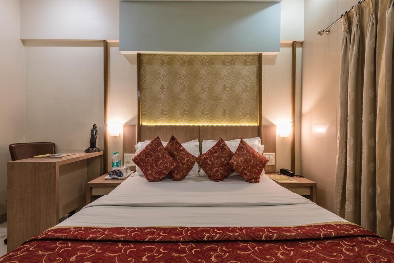 Hotel Panchratna Panvel Exterior photo
