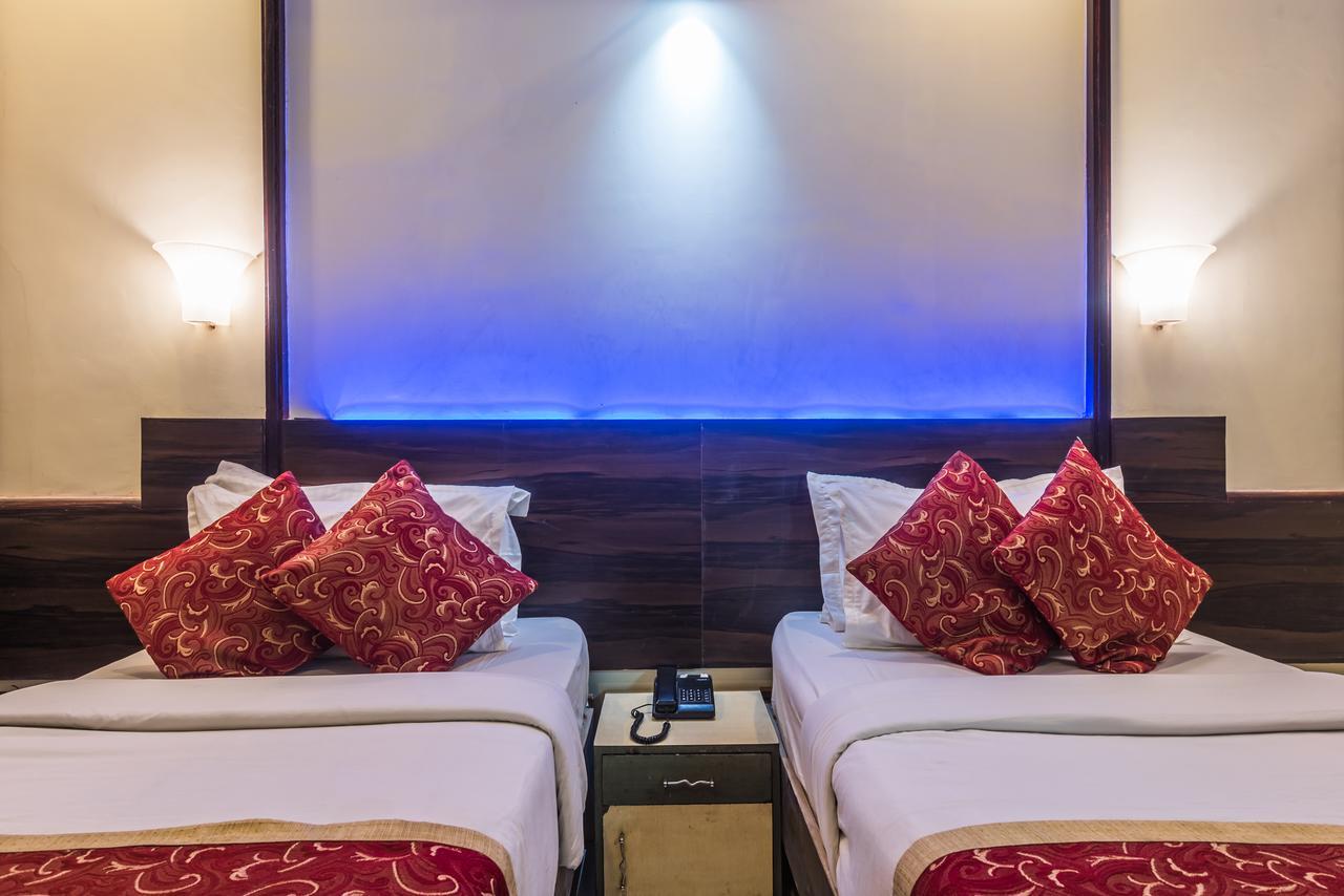 Hotel Panchratna Panvel Exterior photo